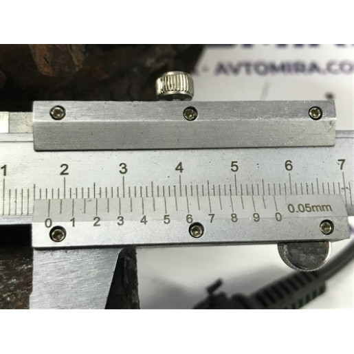 Ступица передняя правая 33 зуба Opel Astra H 2004-2010 13231678